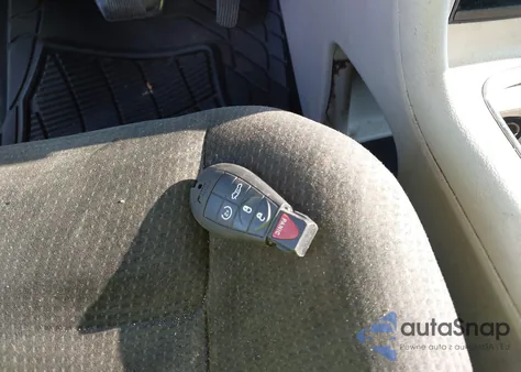 2016 Dodge Grand Caravan Sxt from USA, damaged, VIN 2C4RDGCG5GR323649